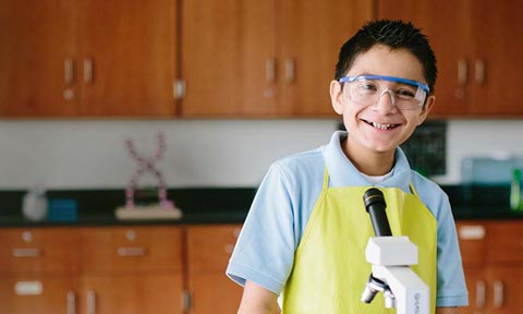 Luis retinoblastoma patient
